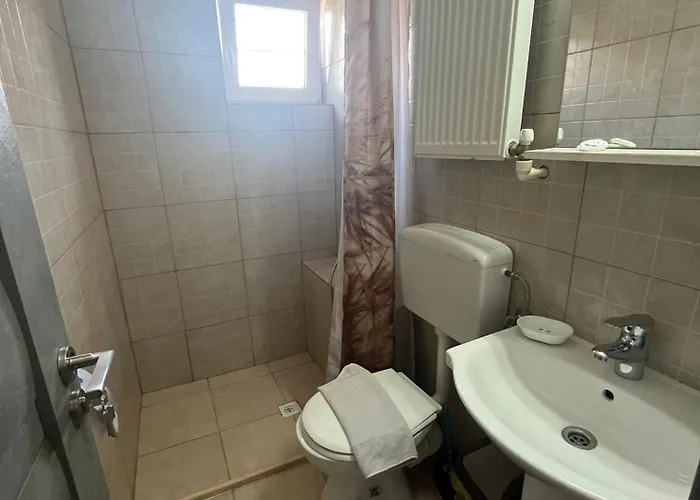 Casa Cu Foisor Penzion Eforie Nord