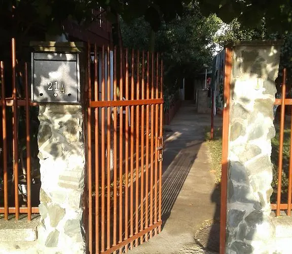 Penzion Casa Cu Foisor 3*