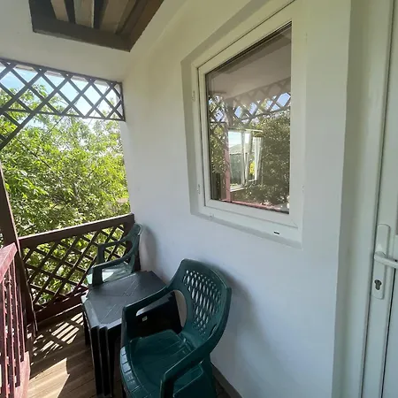 Casa Cu Foisor 3*