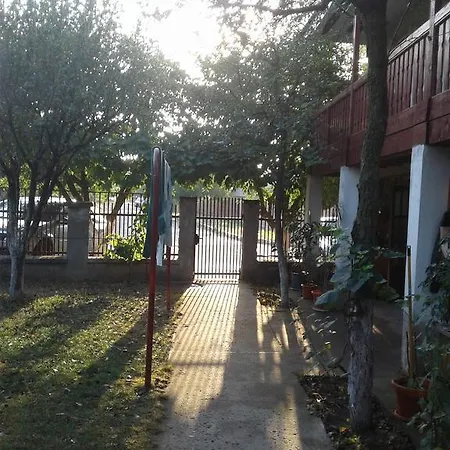 Pensjonat Casa Cu Foisor