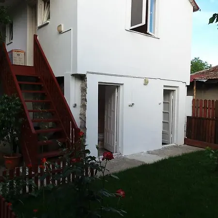 Casa Cu Foisor 艾福雷诺德