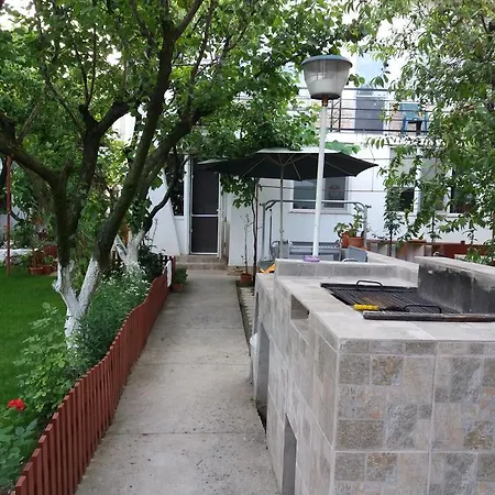 Casa Cu Foisor Pensjonat 3*