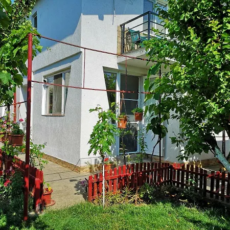 Casa Cu Foisor 3* Eforie Nord